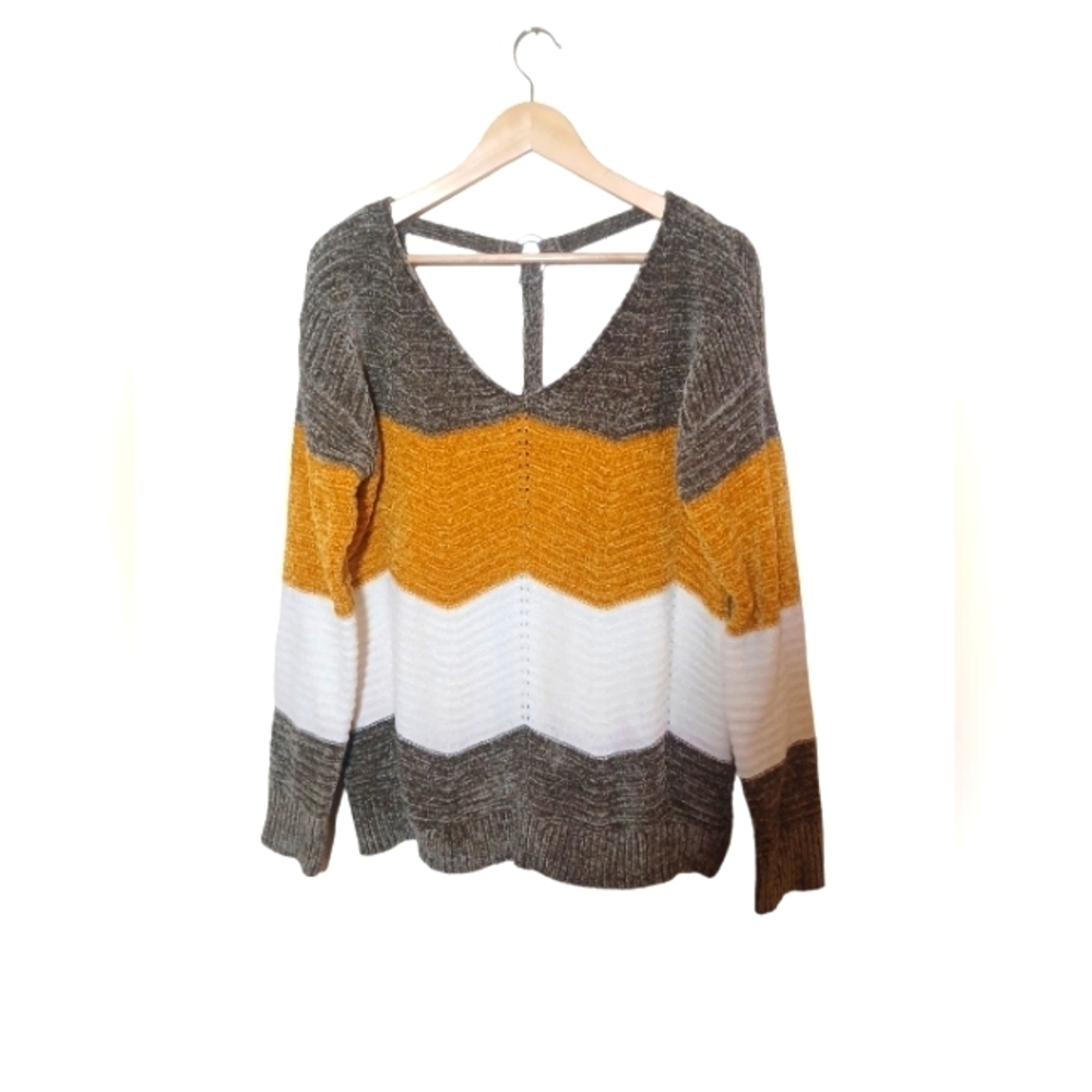 Love By Design Knit Sweater